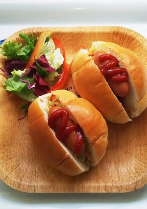簡単 ロールパンでホットドッグ-レシピのメイン写真