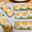 簡単☆朝食にもいける☆卵ベーコン生春巻き