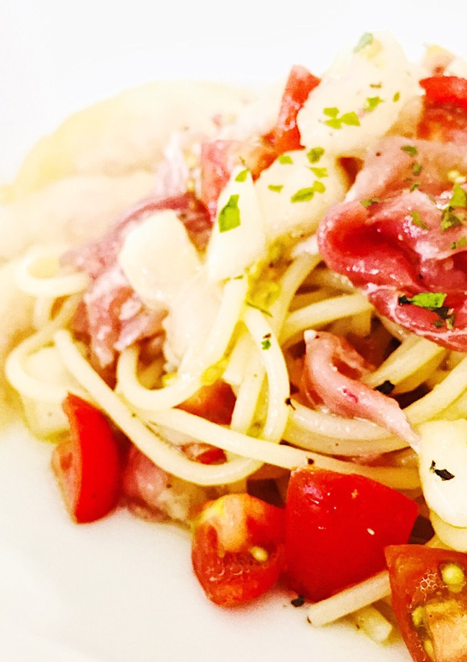 桃と生ハムとトマトの冷製パスタ-レシピのメイン写真