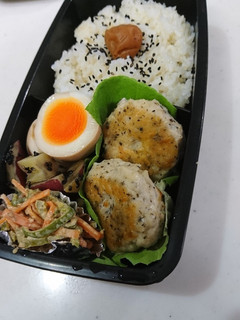 とり挽き肉のゆかりハンバーグ★簡単お弁当-レシピのメイン写真