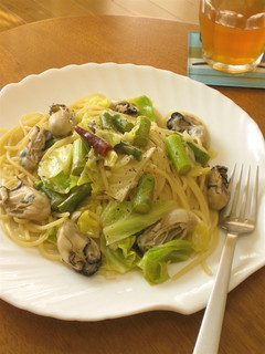 牡蠣と春野菜の*ペペロンチーノ*-レシピのメイン写真