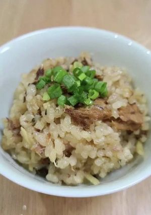 簡単♥さば味噌缶で炊き込みご飯♪-レシピのメイン写真
