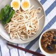揚げナスとひき肉のつけうどん