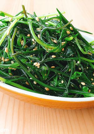 おかひじきと豆苗のレンジでナムル-レシピのメイン写真