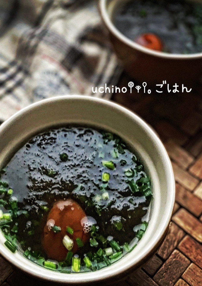 即席☆とろろ昆布と梅のスープ♪♪-レシピのメイン写真