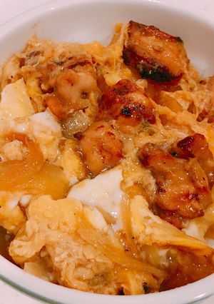 残った焼き鳥で、香ばしい、焼き鳥親子丼！-レシピのメイン写真