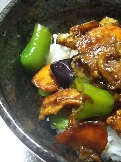 揚げナスと豚肉の味噌炒め ガッツリ丼も可-レシピのメイン写真