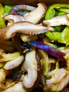 細切り野菜と椎茸のごま油炒め-レシピのメイン写真