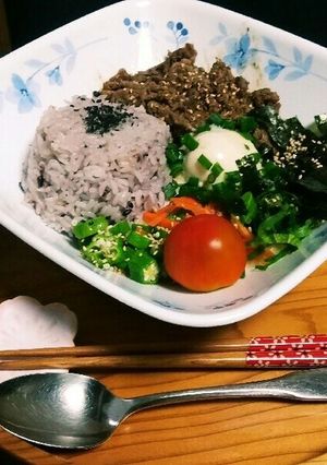 スタミナ満点(^q^)焼肉とろろ芋ご飯！-レシピのメイン写真