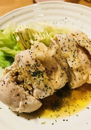 鶏肉のまる煮●ガーリックしょう油ソース-レシピのメイン写真