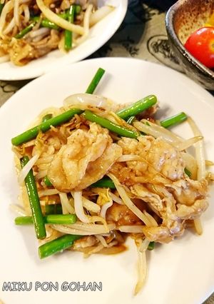 豚バラとにんにくの芽のピリ辛中華炒め-レシピのメイン写真