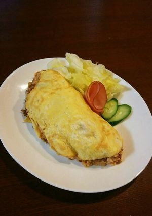 合挽き肉と玉葱炒めのオムライス-レシピのメイン写真