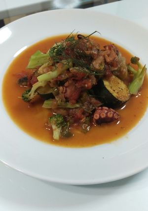 タコの柔らかトマト煮　-レシピのメイン写真