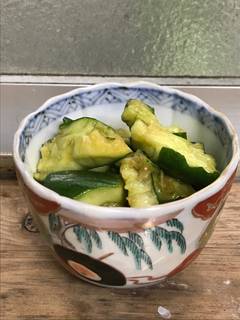 お箸よ止まれ！きゅうりとなすの中華風漬物 by まんまるまう