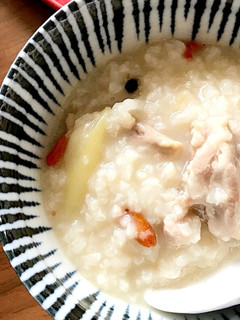 炊飯器に残ったご飯で!サムゲタン風粥-レシピのメイン写真