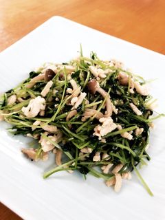 豆苗と鶏ひき肉のバター醤油炒め-レシピのメイン写真