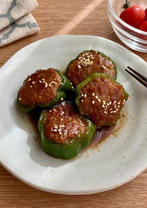 市販ハンバーグ変身!和味ピーマンの肉詰め-レシピのメイン写真