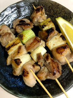 フライパンで簡単!ねぎ塩にんにく焼き鳥!-レシピのメイン写真