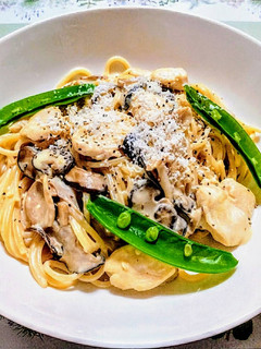 簡単ランチ!鶏ささみキノコクリームパスタ-レシピのメイン写真