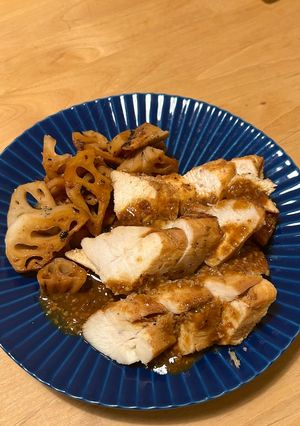 鶏胸肉とれんこんの塩麹蒸し焼き-レシピのメイン写真