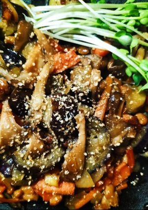 ༺ゴマ香る👘NaTTo茄子炒め༻🍆美肌🆙-レシピのメイン写真
