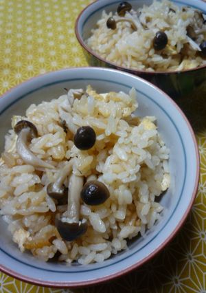 シンプルでおいしい☆しめじご飯-レシピのメイン写真
