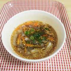 รูปของ ダイエットにも♪ゴマ香る中華もずくスープ