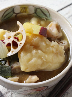 小麦粉と片栗粉でもちもち「すいとん」-レシピのメイン写真