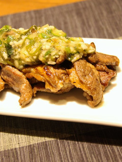 カリカリ仔羊のたっぷり薬味のせ-レシピのメイン写真