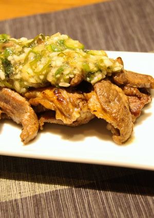 カリカリ仔羊のたっぷり薬味のせ-レシピのメイン写真