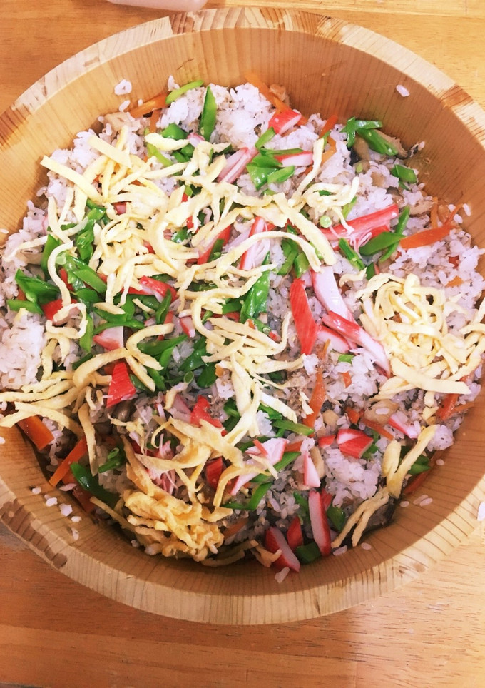 脳イキイキ！サバ缶で簡単ちらし寿司！-レシピのメイン写真
