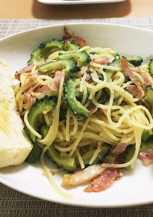 ベーコンとゴーヤのペペロンチーノ-レシピのメイン写真