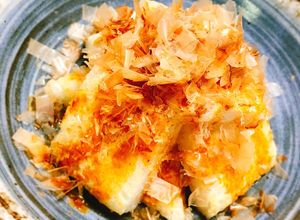 お店の味再現！擦って焼くだけ大和芋焼き♡-レシピのメイン写真