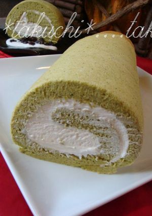 ふわふわ抹茶ロールケーキ　和三盆クリーム-レシピのメイン写真