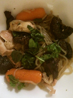 鶏のもも肉と、しらたきの煮物、美味です!-レシピのメイン写真