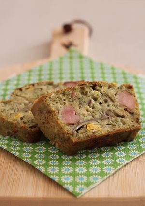 大葉茶とウインナーのケークサレ-レシピのメイン写真