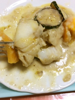 鱈(タラ)とトマト(黄色)のフリカッセ煮-レシピのメイン写真