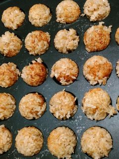 たこ焼き器で焼おにぎり-レシピのメイン写真