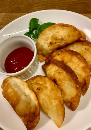 カリッ！餃子の皮でポテトとツナの包み揚げ-レシピのメイン写真