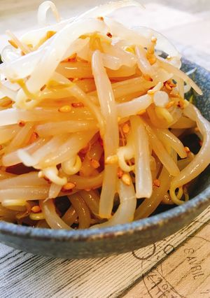 ラー油でピリ辛☆もやしの簡単ナムル-レシピのメイン写真