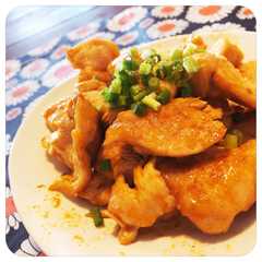 รูปของ 鶏むね肉のカレーケチャップ照り焼き