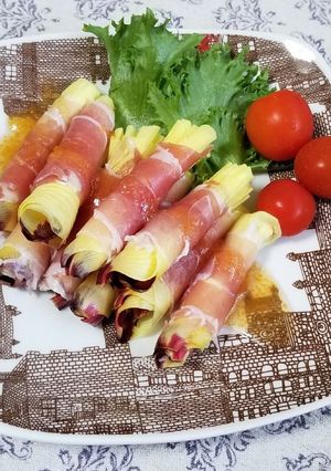 簡単♪花おくらの生ハムまきまきサラダ-レシピのメイン写真