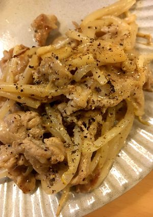 簡単！豚肉ともやしのぽんマヨ炒め-レシピのメイン写真