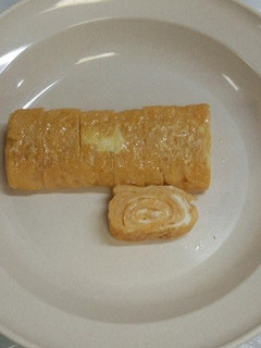 甘い卵焼きと日本人なら箸で巻こう-レシピのメイン写真