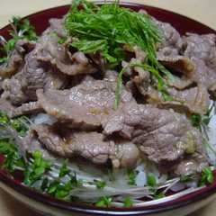 รูปของ 牛しそ丼