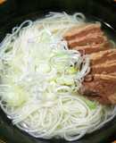 簡単！沖縄ソバ風スープにゅうめん