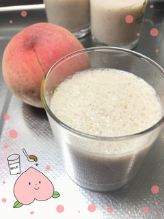 簡単スムージー★桃と牛乳とメイプル-レシピのメイン写真