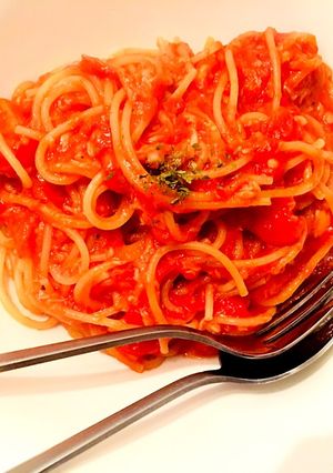 超超簡単！ツナとホールトマトのパスタ-レシピのメイン写真