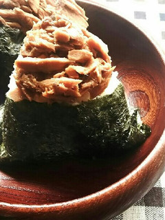 まぐろ缶詰で簡単!まぐろおにぎり!-レシピのメイン写真