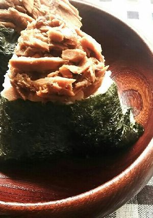 まぐろ缶詰で簡単！まぐろおにぎり！-レシピのメイン写真